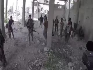 Работа снайпера попала на видео