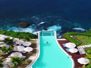 Вот это бассейн!!!