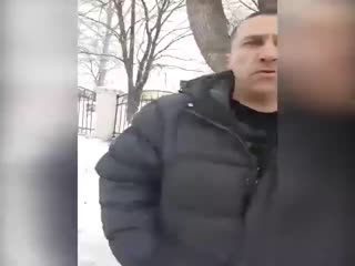 «На одной машине возим тряпки из-под трупов и еду для пациентов»