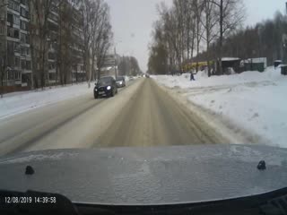 Вылез со второстепенной