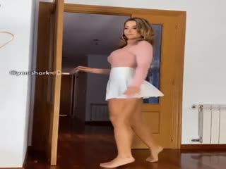 Праздник к нам приходит