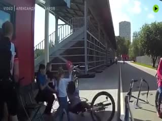 Аккуратный велосипедист