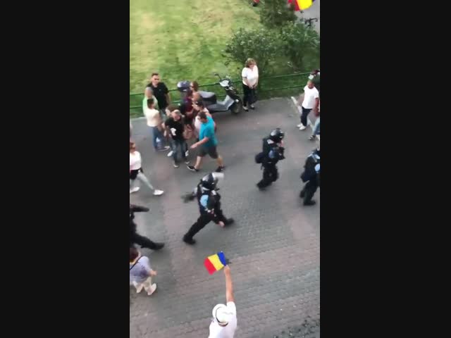 Румынские полицейские