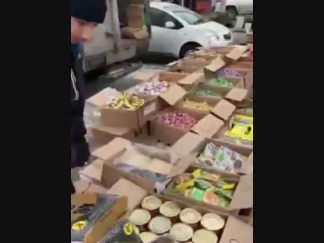 Зачем все выбрасывать, если можно продать?