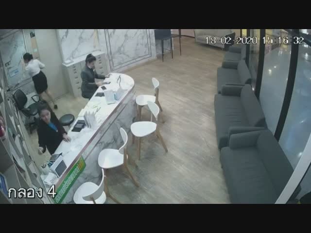 Застрелил бывшую