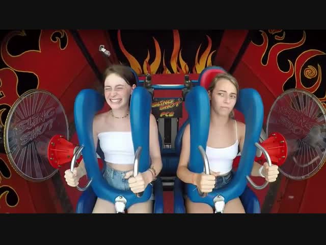 Отключилась на аттракционе