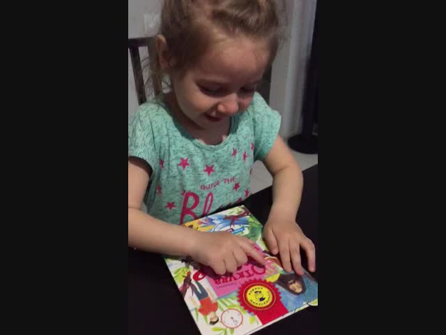 Какая умная девочка...