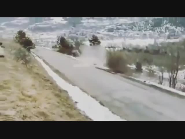 Авария на ралли изнутри и снаружи