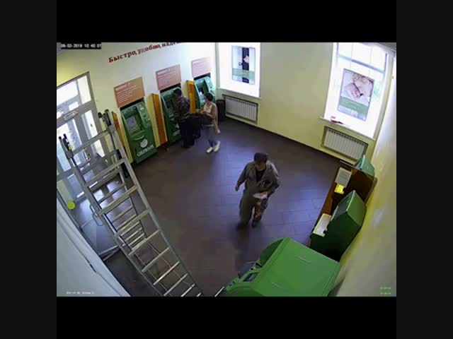 Несчастный случай с пенсионером в Сбербанке в Улан-Удэ