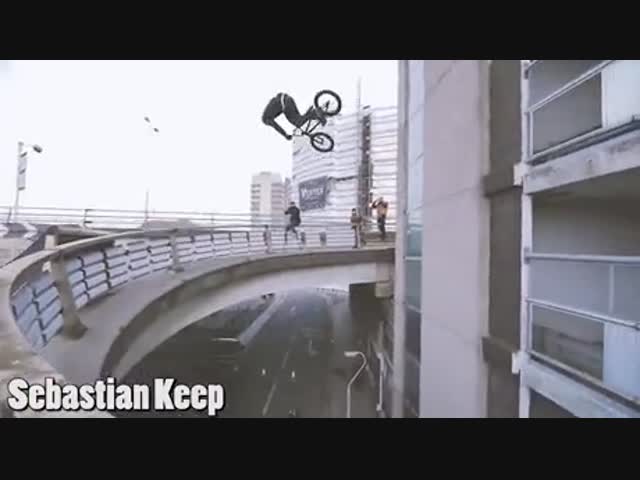 Невероятные трюки на велосипеде