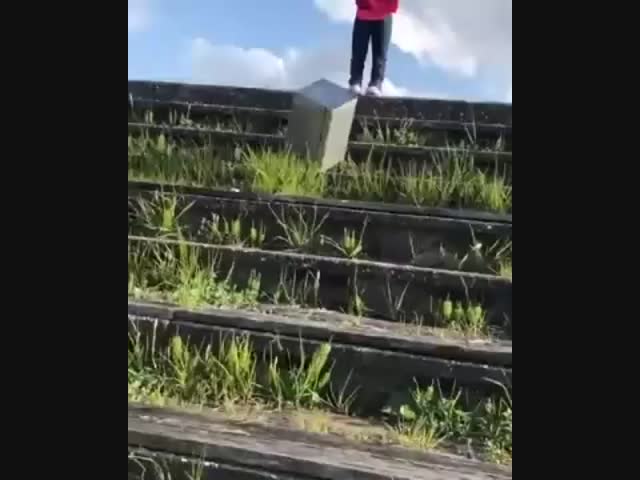 Музыка из ведра