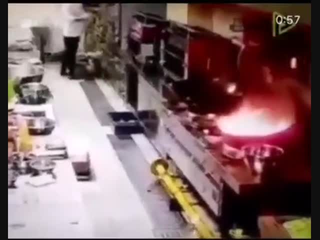 Пожар на кухне в ресторане