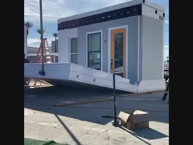 Мне бы такой на дачу