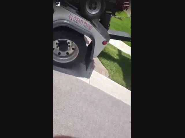 Неудачная эвакуация автомобиля