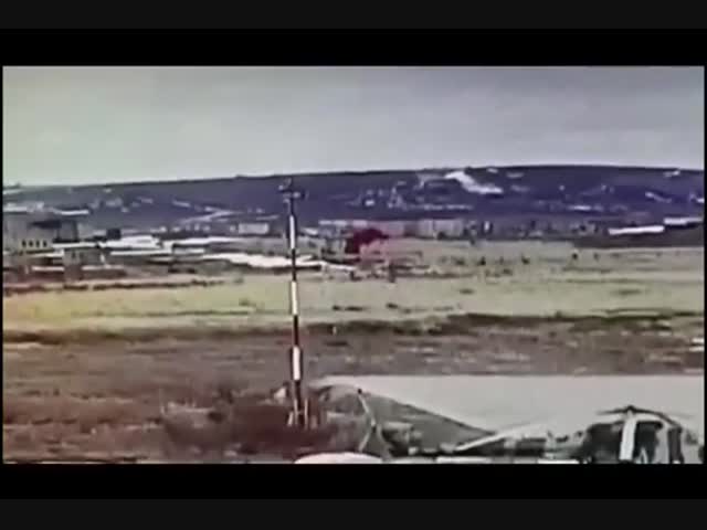 Момент крушения военного Ми-8 в Анадыре