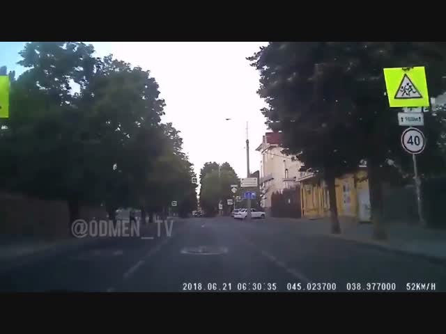 Света,что-ж ты делаешь?!