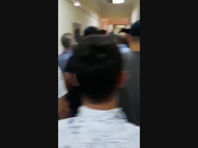 А там много русских?