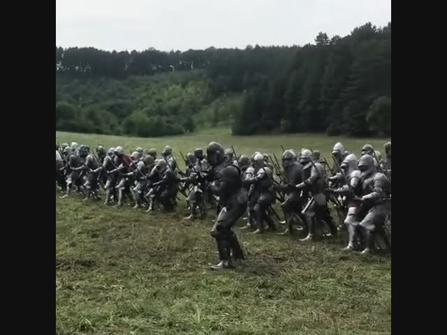 Отлетел, как кукла