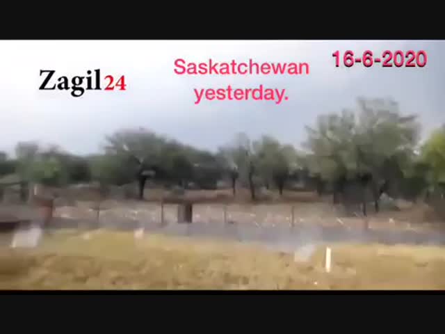 Небольшой град в Канаде