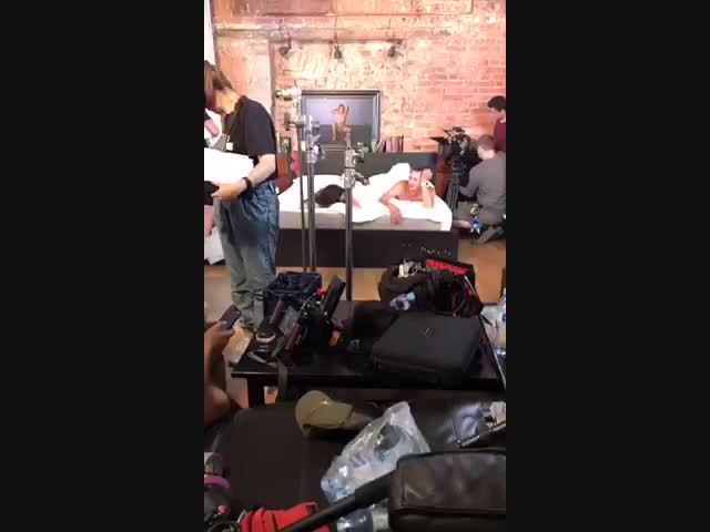 Здесь снимают что-то интересное...