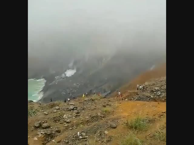 Оползень на нефритовой шахте в Мьянме