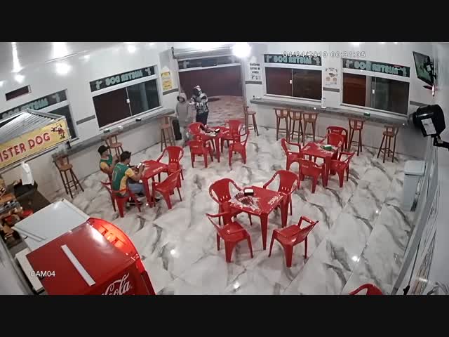 Попытка вооруженного грабежа в Бразильском кафе