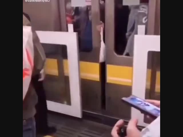 Случай в японском метро