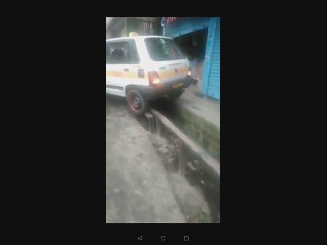 Параллельная парковка в Индии