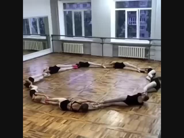 Складные девчонки