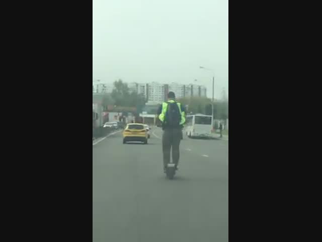 Тоже участник дорожного движения