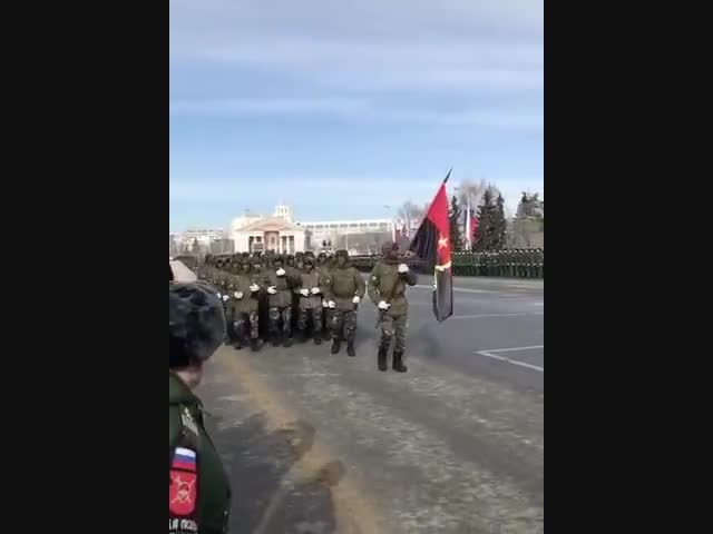 Ангельские курсанты на параде в честь 23 февраля в Омске