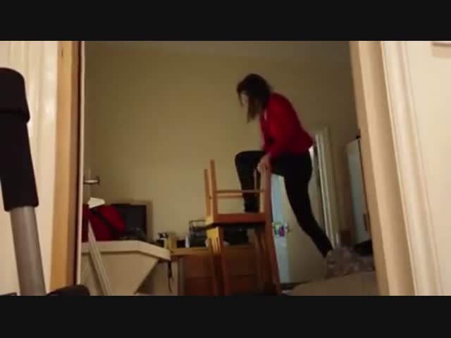 Неудачная замена лампочки