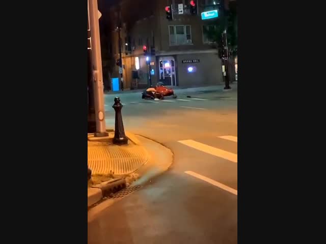 Готовь сани летом