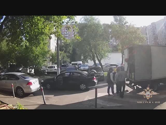 Решил прокатиться на чужой машине