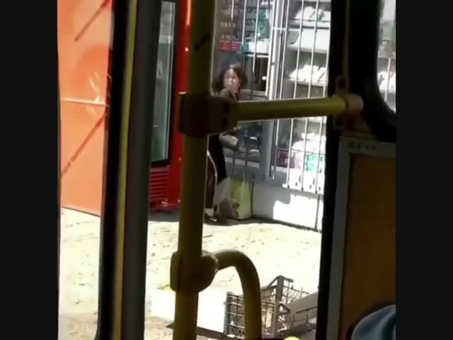 Что с ней такое?