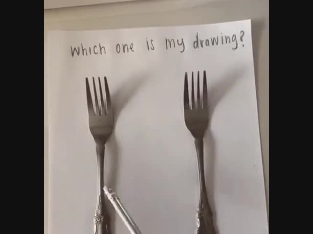 Какая из двух вилок нарисована?