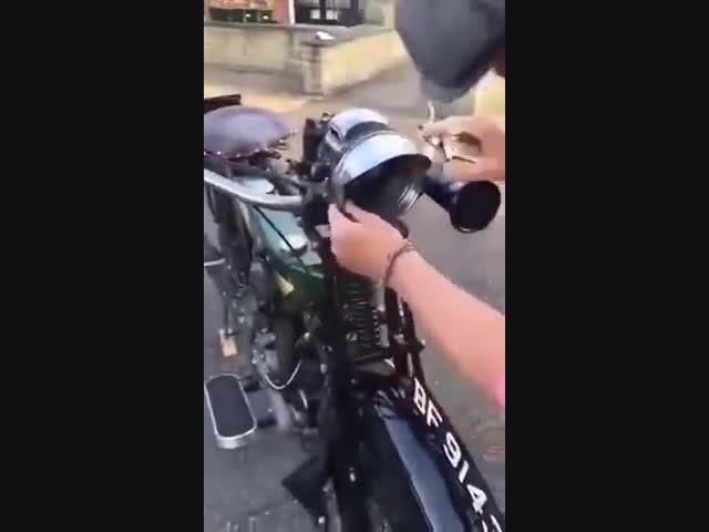 Очень необычный мотоцикл
