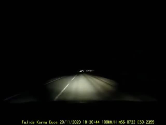 Сбили на ночной трассе