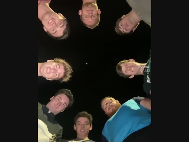 Игра в русскую рулетку с яйцом