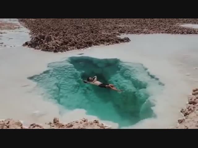 Озеро в оазисе Сива