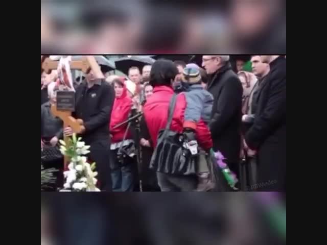 Пожелал здоровья в гробу