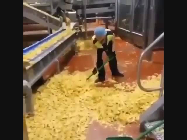 Как готовят чипсы