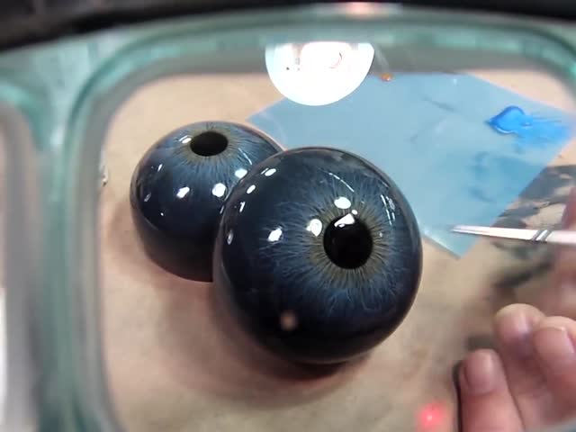 Почти живой динозавр