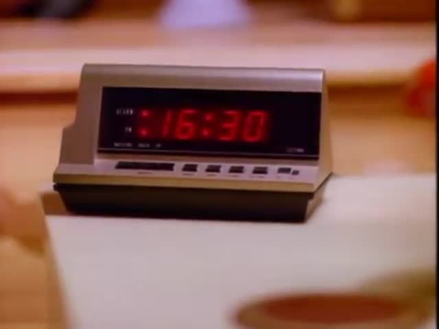 Рок - Ностальгия. Genesis - Land Of Confusion