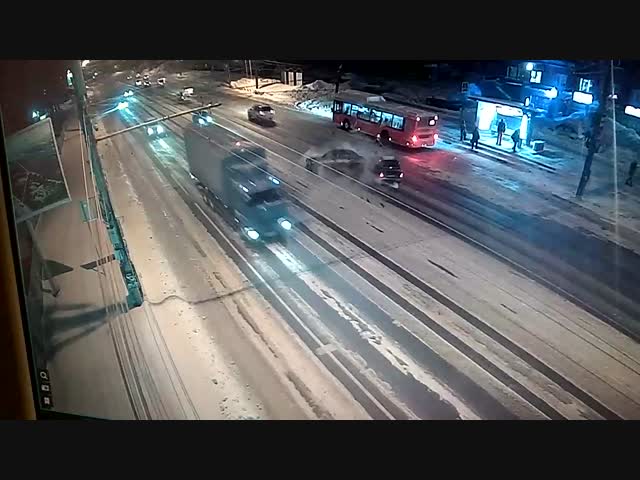 В Нижнем Новгороде завели уголовное дело после смертельного ДТП на обледенелой дороге