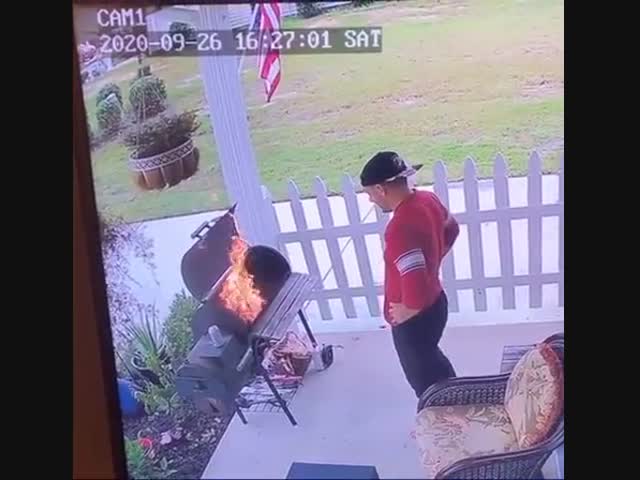 Американец-любитель барбекю чуть не спалил собственный дом