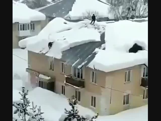 Вот пуля просвистела и ага