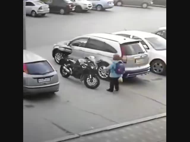 Мотоциклоненавистница