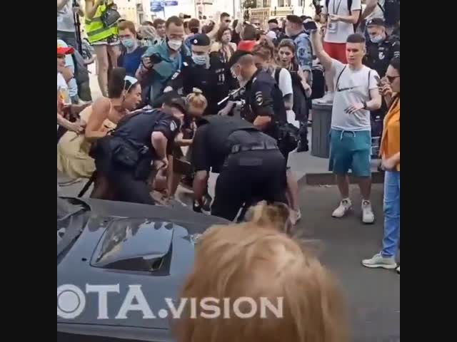 В Москве арестованы участники протеста против принудительной вакцинации