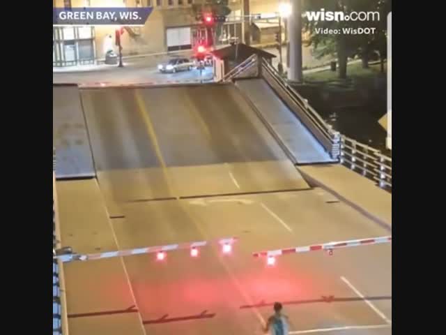 Вытащили дурочку